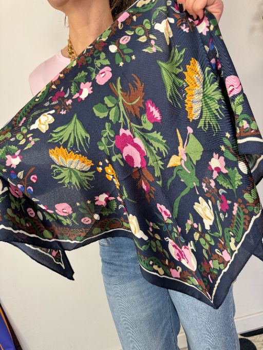 MONICA foulard