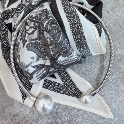 PERLA girocollo semirigido argento