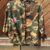 militare con fiori